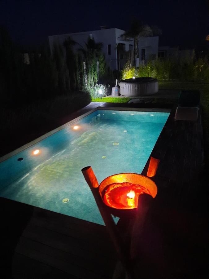 Superbe Villa Avec Piscine Plages Des Nations Rabat Dış mekan fotoğraf